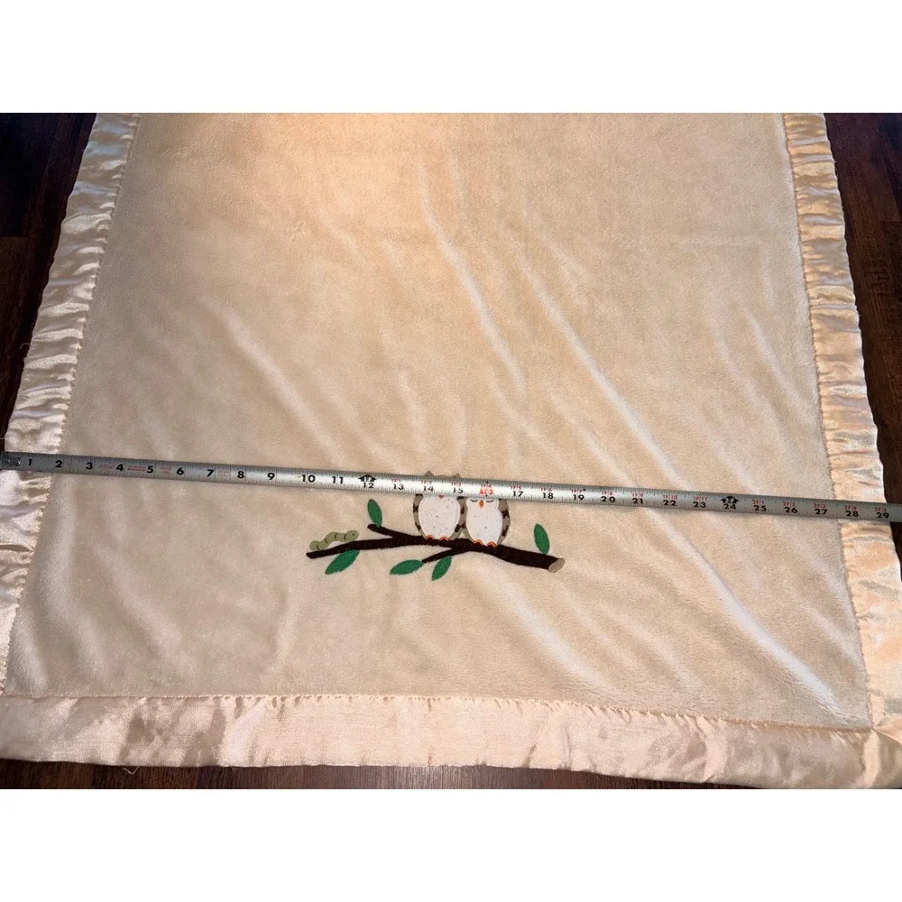 RedEnvelope‎ Cream Plush Baby Blanket Embroidered Owls Satin Trim 29x39